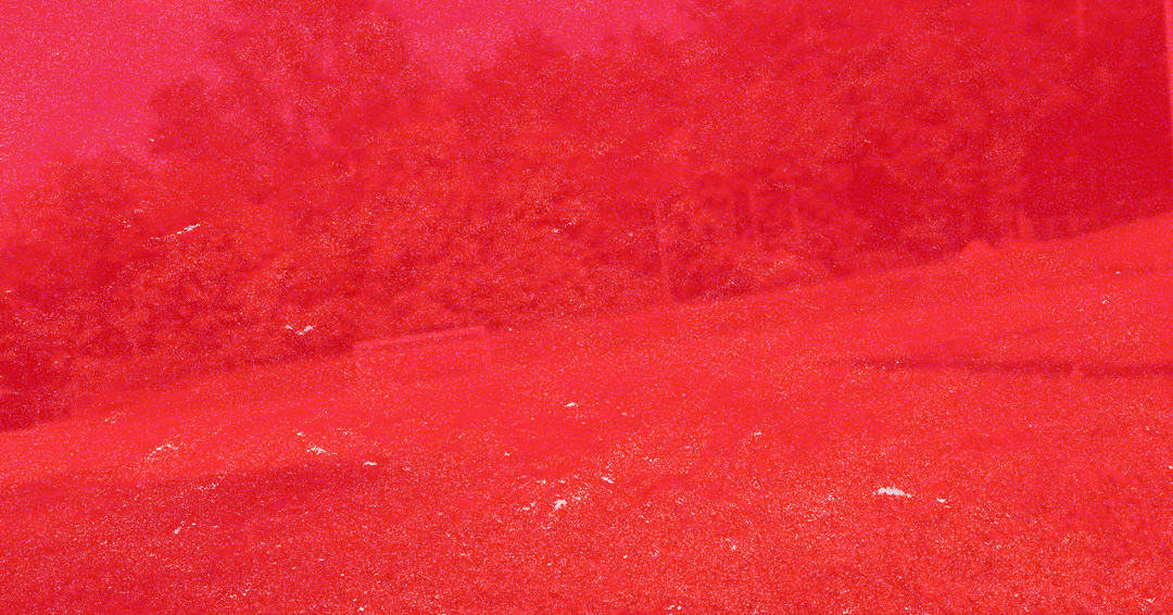 Sportplatz mit rotem Overlay